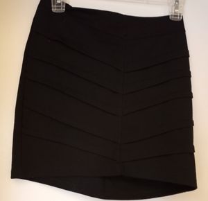 Windsor,Lg. Black skirt